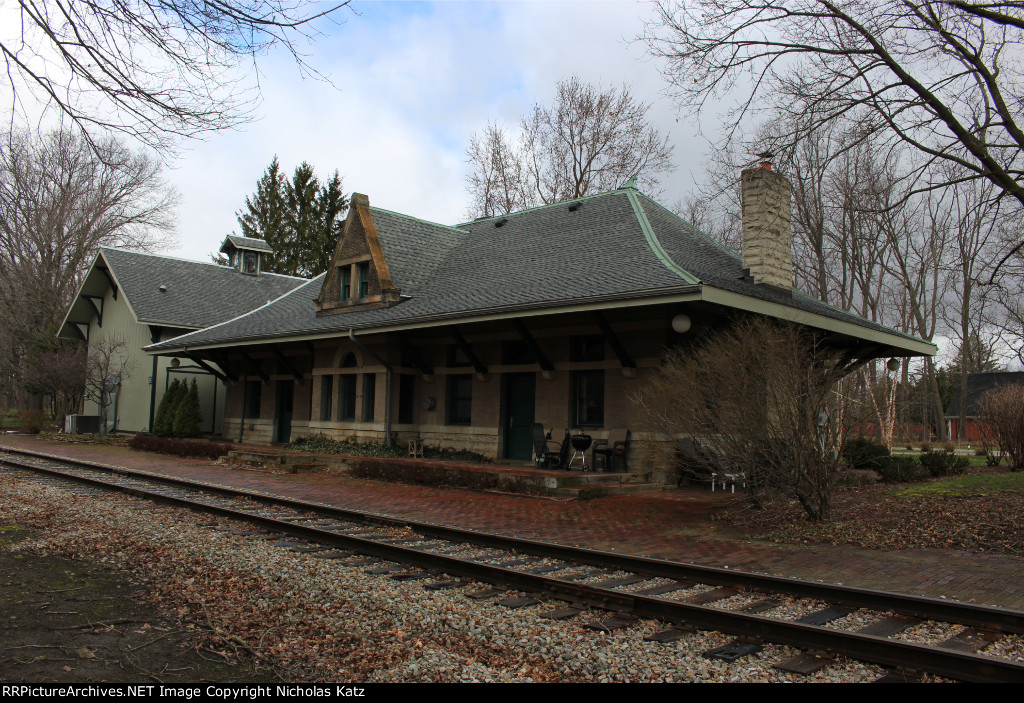 Jonesville LS&MS Depot